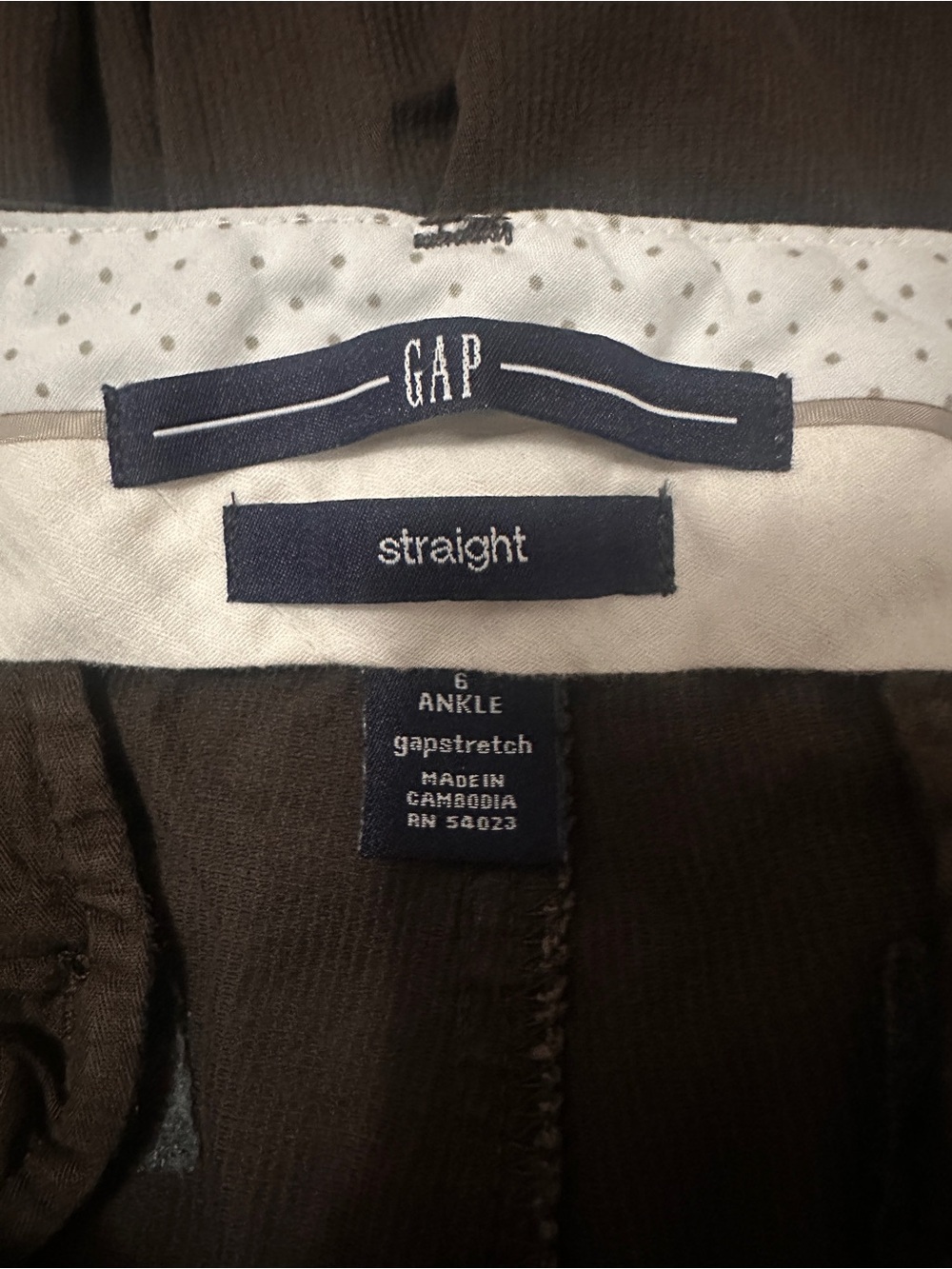 GAP Women's Ankle-Length Cropped Pants in Dark Brown - Picture 5 of 6